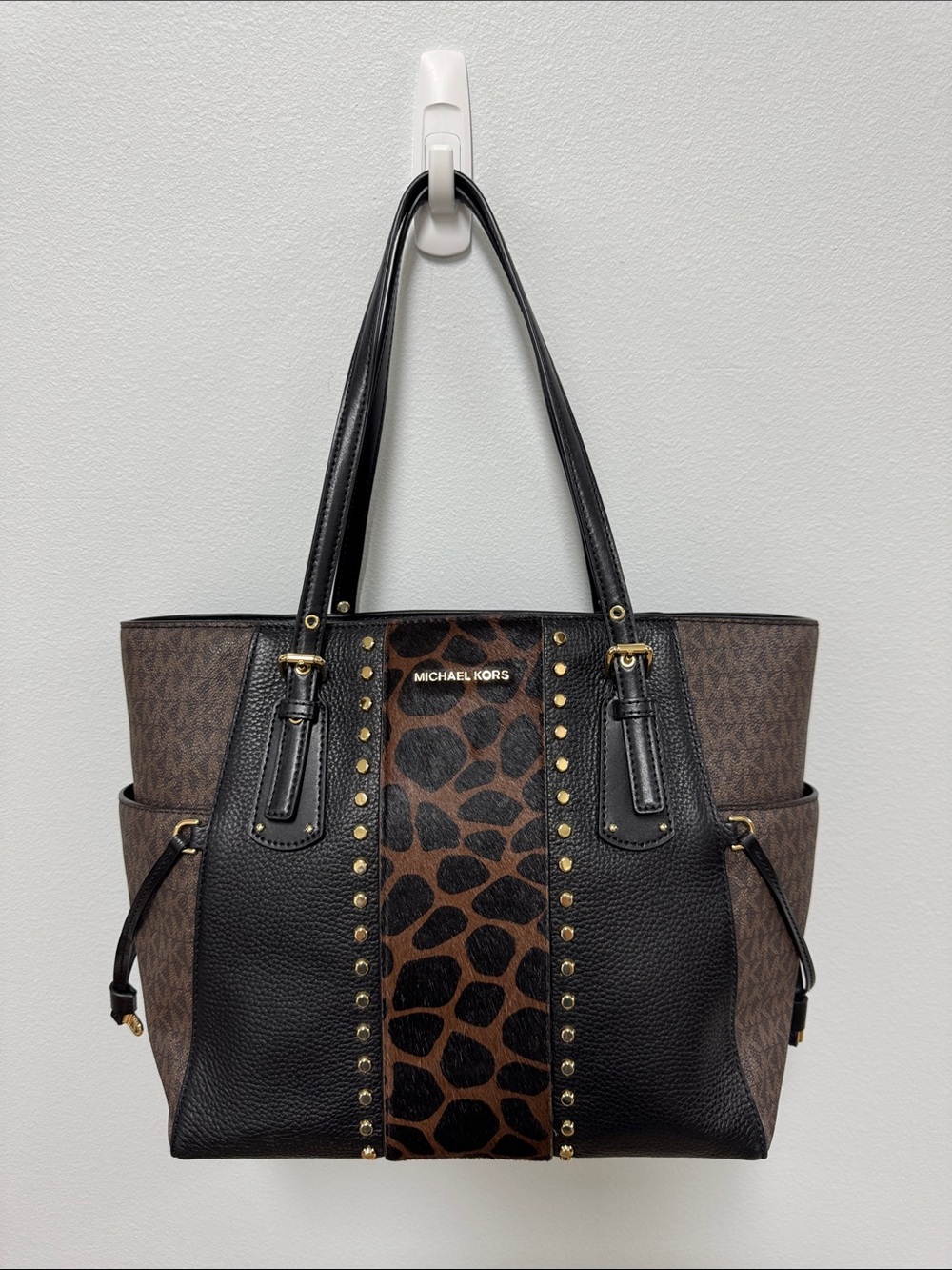 Michael Kors Voyager Black & Brown Leopard-Panel Tote